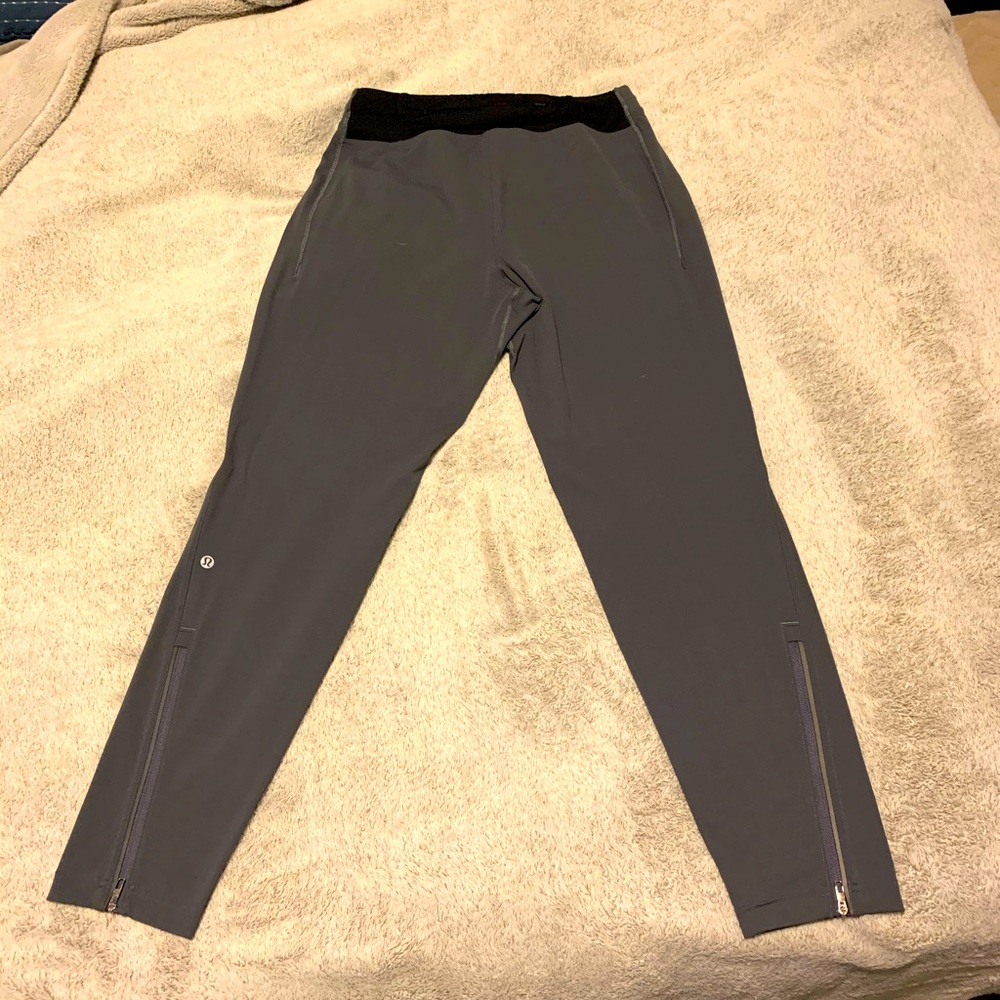 Lululemon surge Joggers sz M